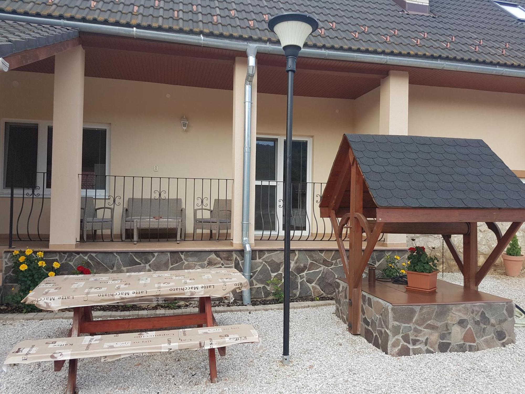 Penzion Bernath Rožňava Buitenkant foto