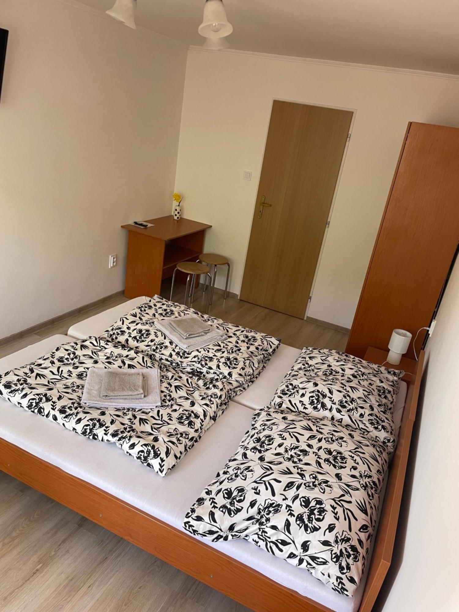 Penzion Bernath Rožňava Buitenkant foto